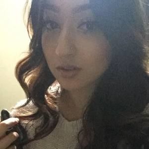 Meet your Posher, Alicia